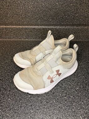 Under Armour Kids Beige Slip-On Sneakers with Rose Logo